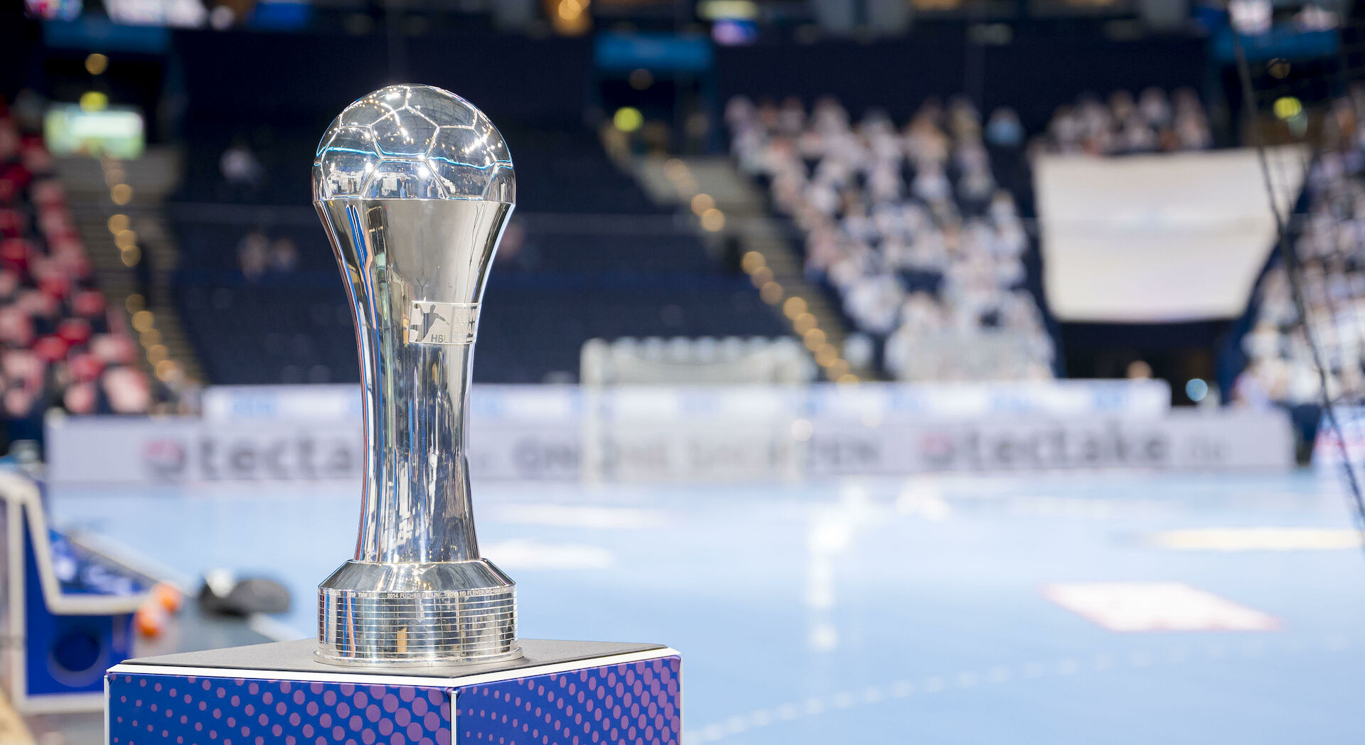 DHB-Pokal 2022/23 Die 18 Clubs der LIQUI MOLY Handball-Bundesliga steigen in den Wettbewerb ein